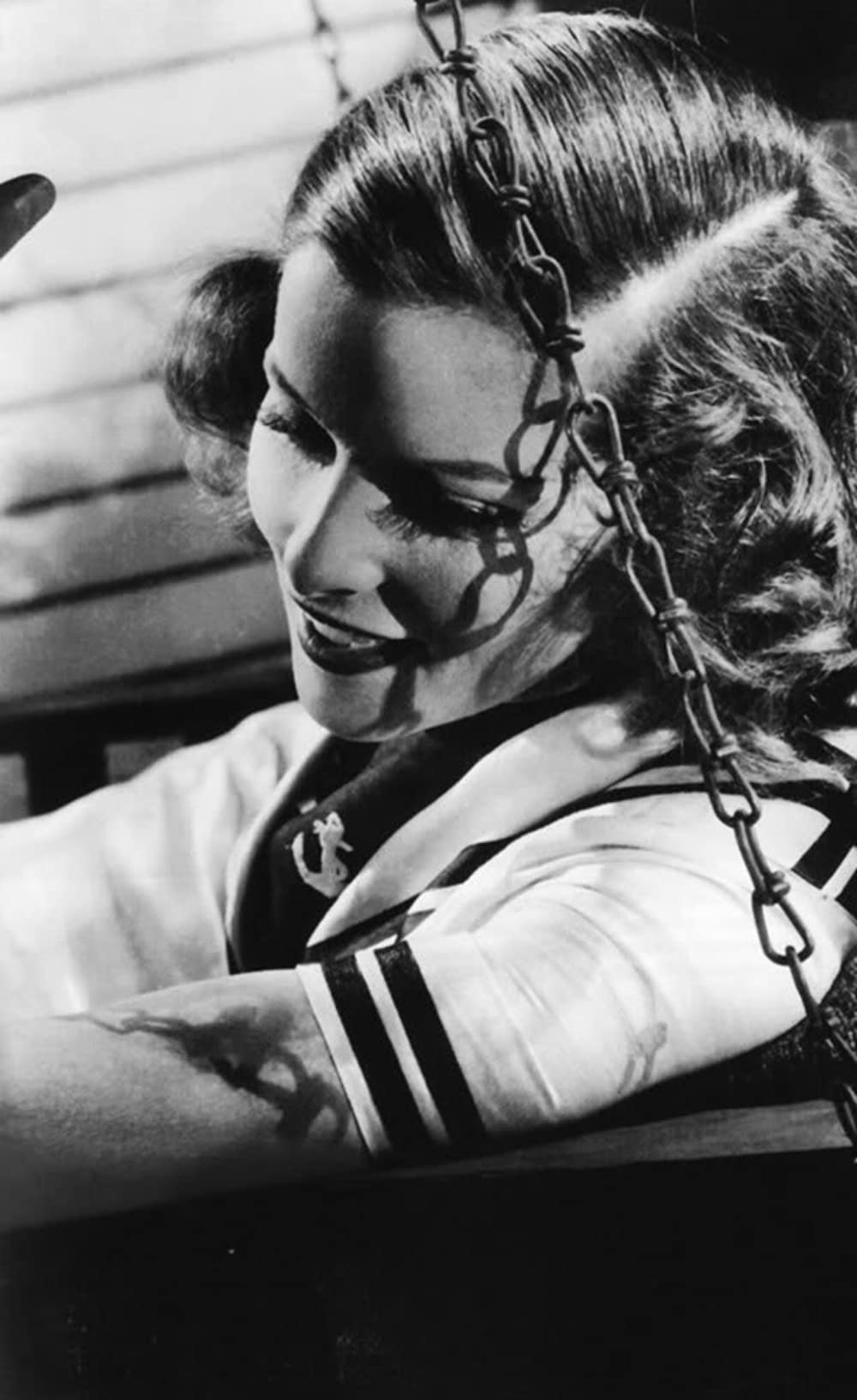 乙女よ嘆くな/アリス・アダムスの画像