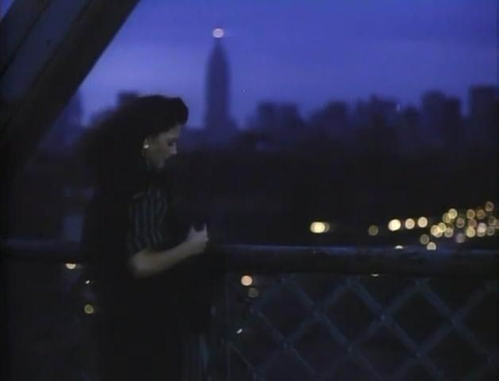 ダーティ・エンジェル／レイプされた女の画像