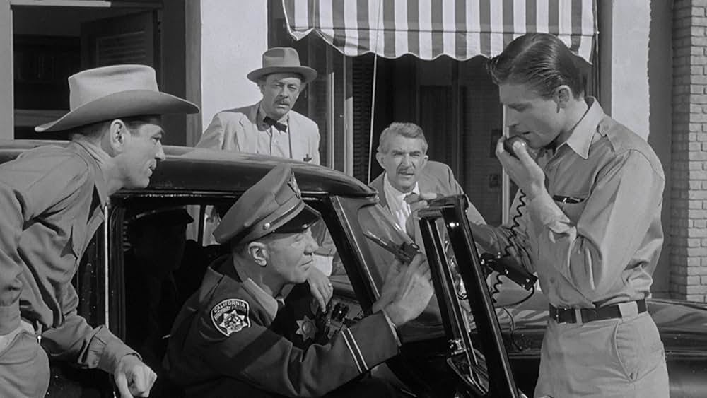 モノリスの怪物 宇宙からの脅威の画像