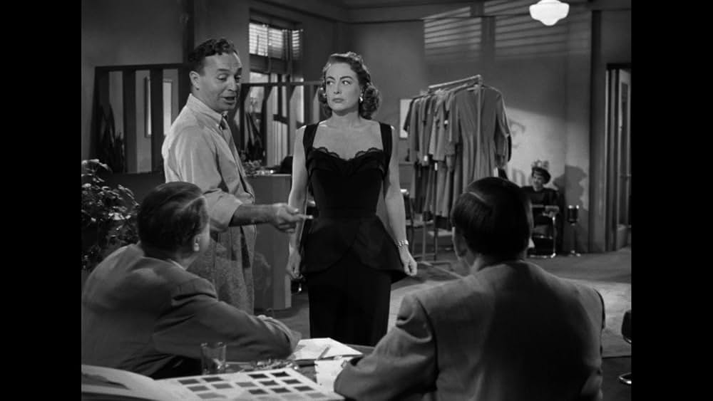 悪党は泣かないの画像