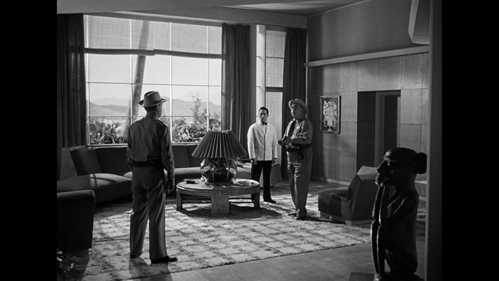 悪党は泣かないの画像