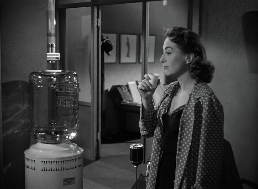 悪党は泣かないの画像