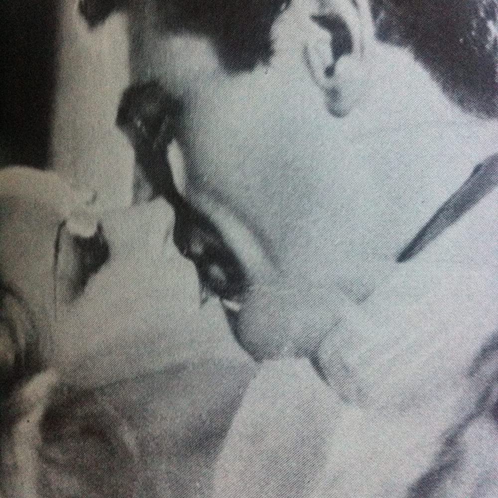 硝煙と薔薇の画像