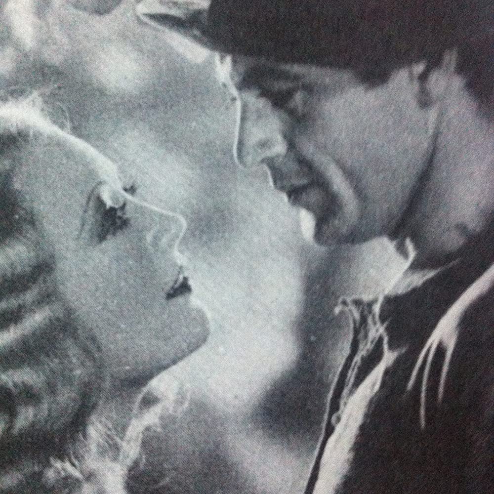 硝煙と薔薇の画像