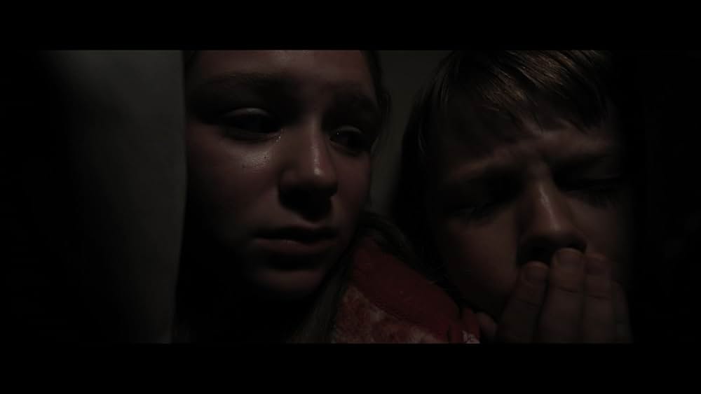 スピーク・ノー・イーブル 異常な家族の画像