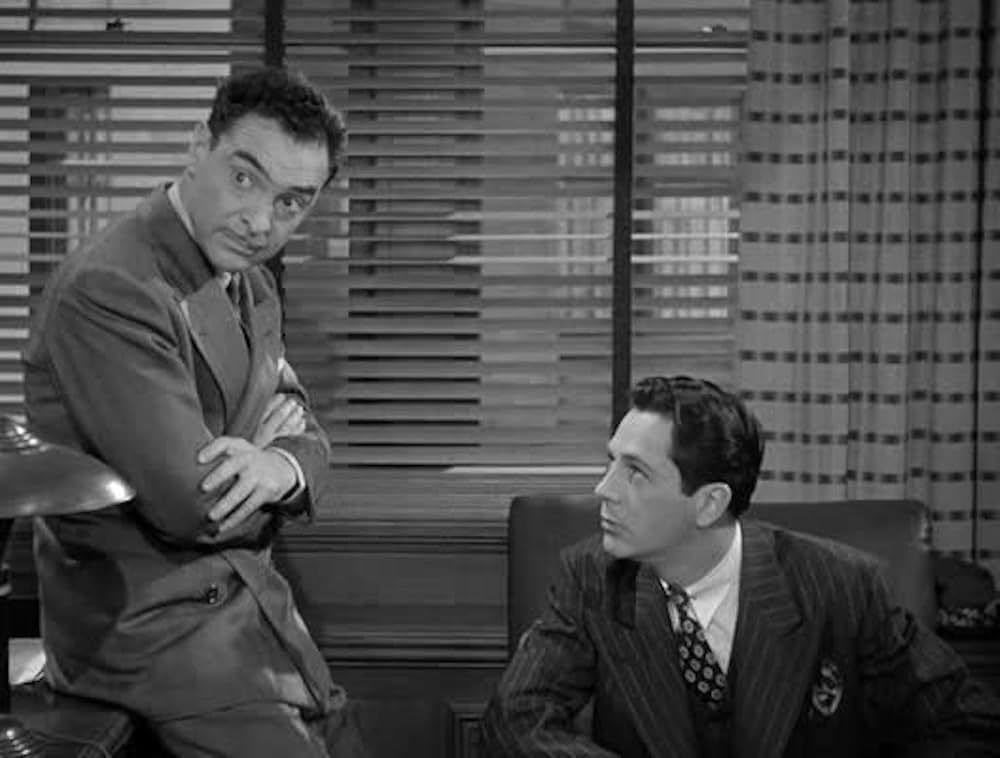 影なき男の影の画像