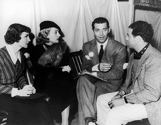 「或る夜の出来事」クラーク・ゲーブル & フランク・キャプラ & クローデット・コルベール & キャロル・ロンバード & Mayo Methotの画像