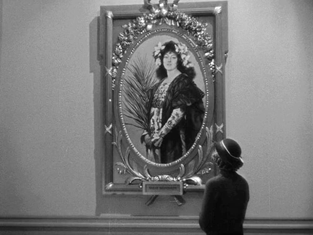 「勝利の朝」キャサリン・ヘプバーンの画像