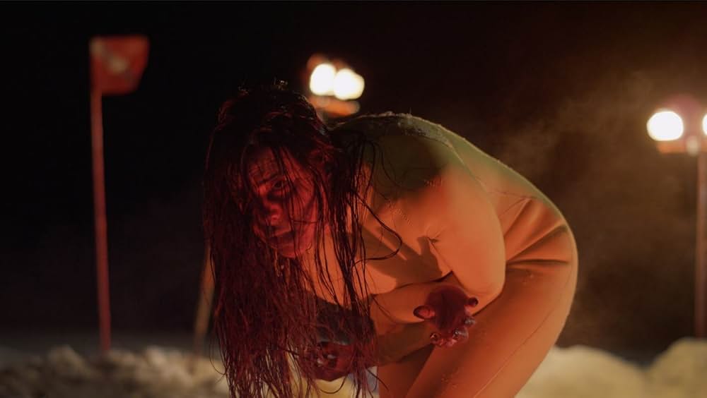 フローズン・ビロウの画像