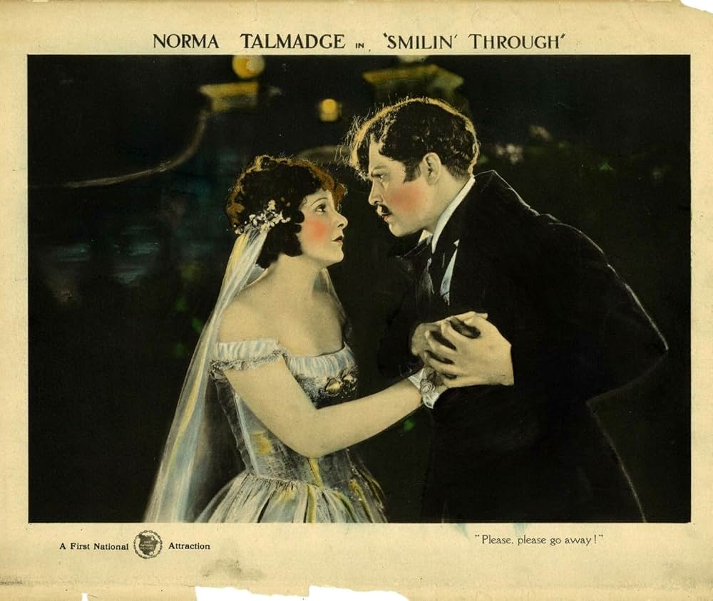 久遠の微笑の画像