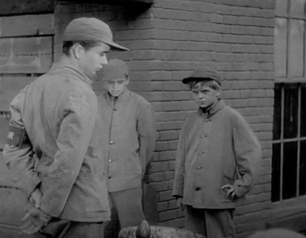 Hell's House（原題）の写真