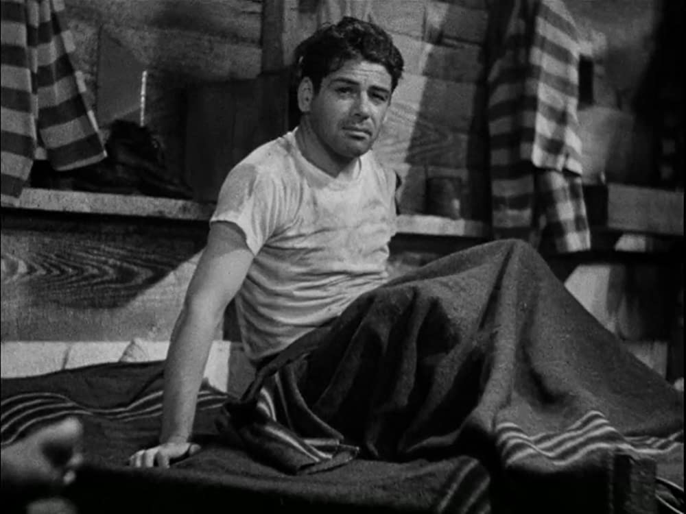 「仮面の米国」ポール・ムニの画像