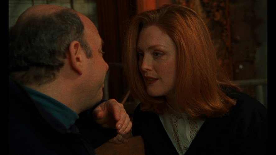 「42丁目のワーニャ」ジュリアン・ムーア & ウォーレス・ショーンの画像