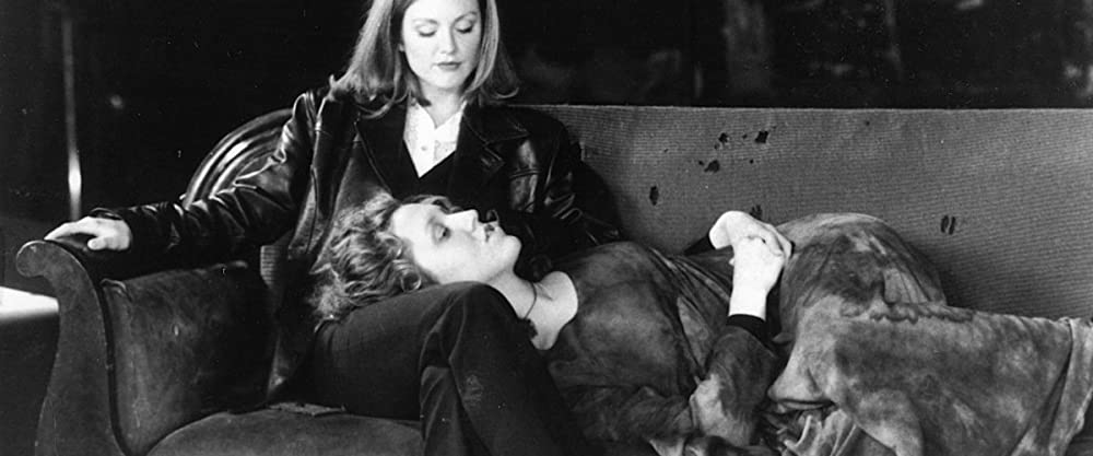 「42丁目のワーニャ」ジュリアン・ムーア & ブルック・スミスの画像