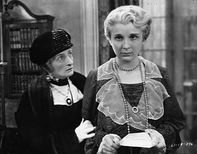 「カヴァルケード」ウナ・オコナー & ダイアナ・ウィンヤードの画像