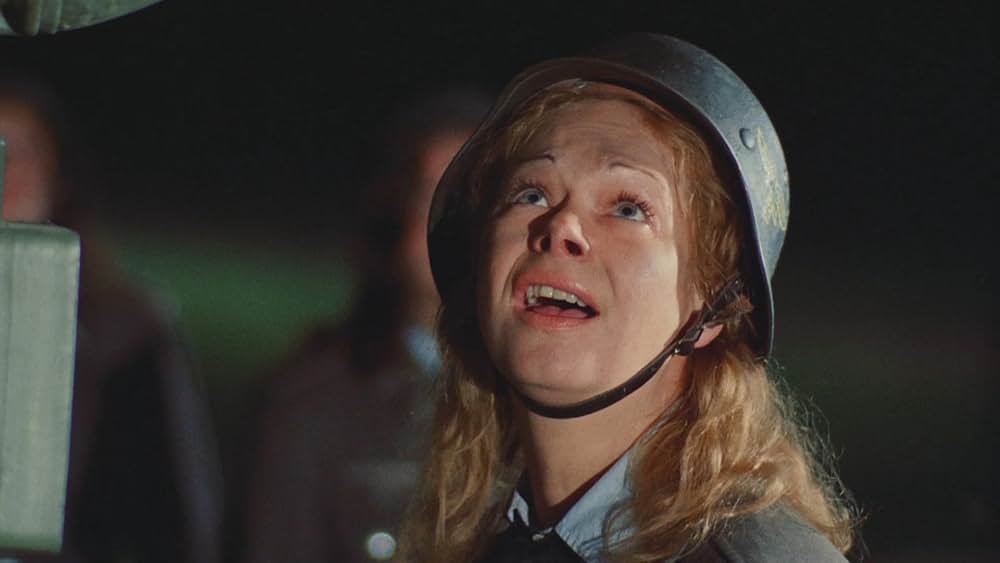 ナチ女親衛隊 全裸大作戦の画像