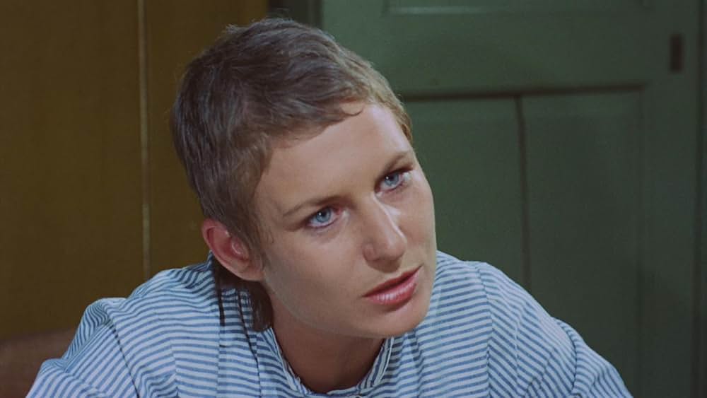 ナチ女親衛隊 全裸大作戦の画像