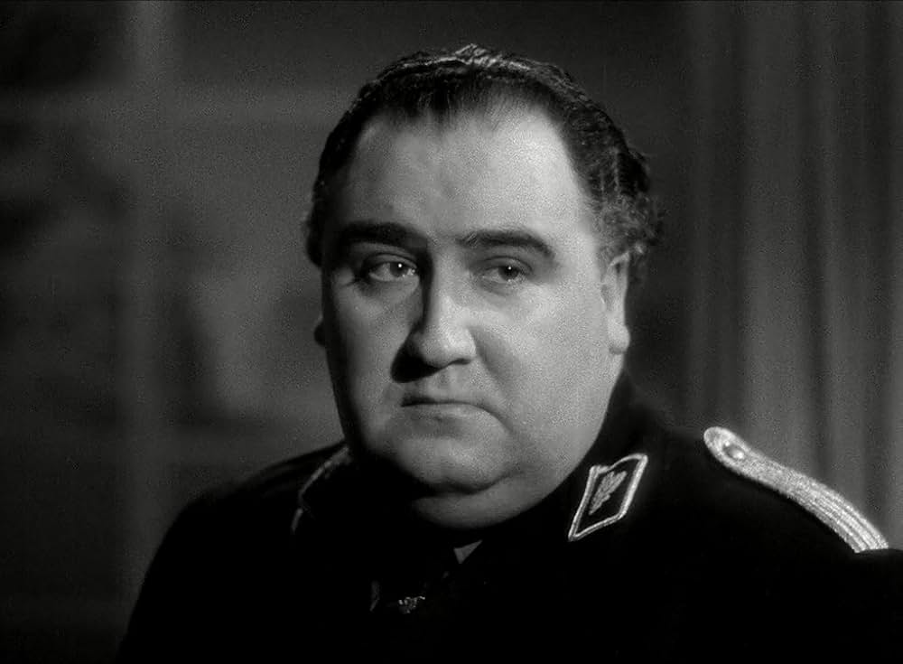 秘密警察の罠の画像