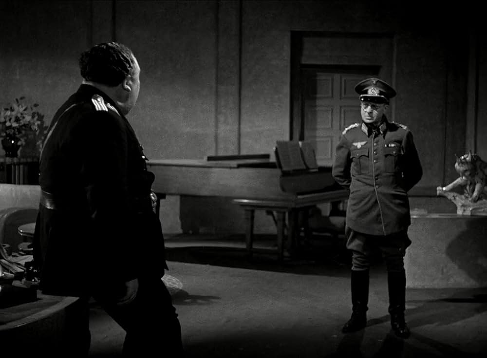 秘密警察の罠の画像