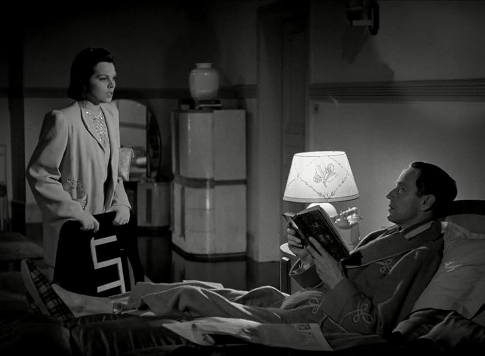 秘密警察の罠の画像