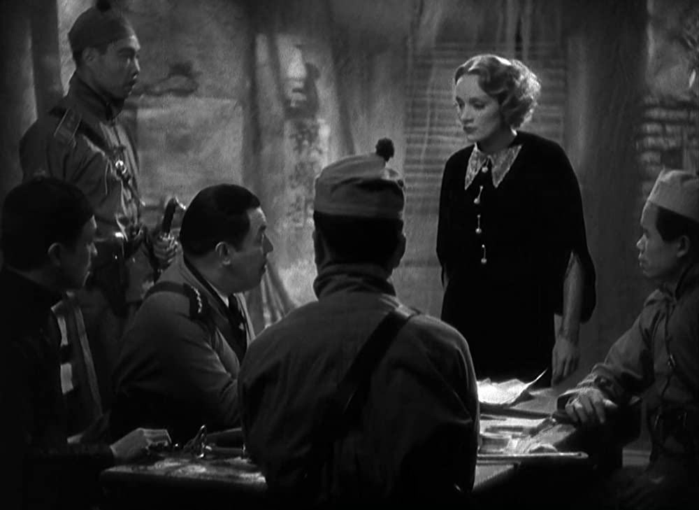 「上海特急」マレーネ・ディートリッヒ & ワーナー・オーランドの画像