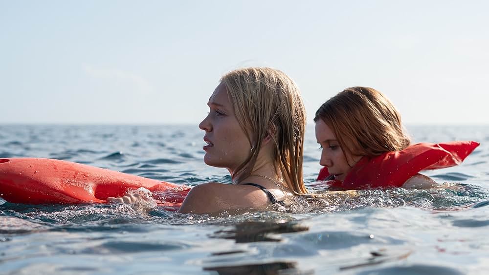 Something in the Water（原題）の画像