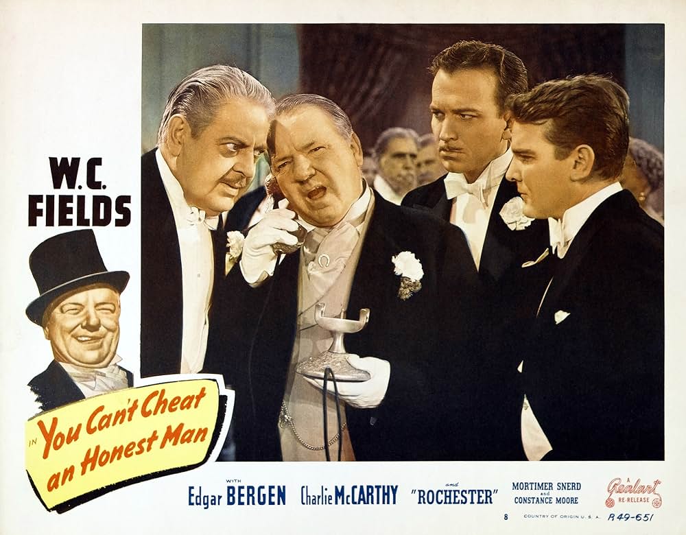 あきれたサーカスの画像