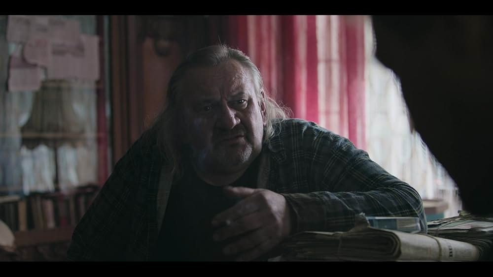 カラーズ・オブ・エビル：レッドの画像