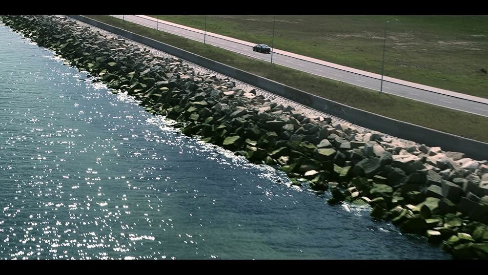 カラーズ・オブ・エビル：レッドの画像