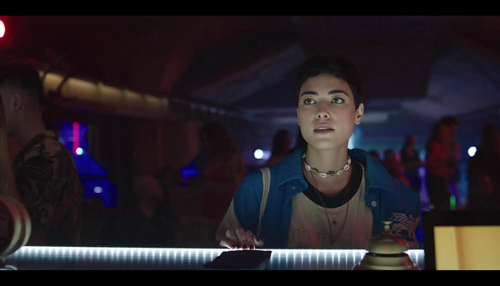 カラーズ・オブ・エビル：レッドの画像