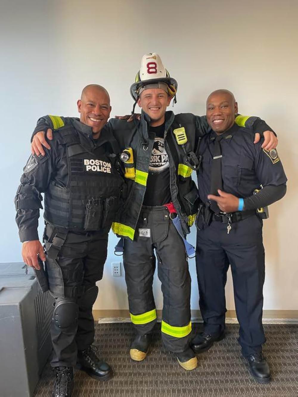 インスティゲイターズ 〜強盗ふたりとセラピスト〜の画像