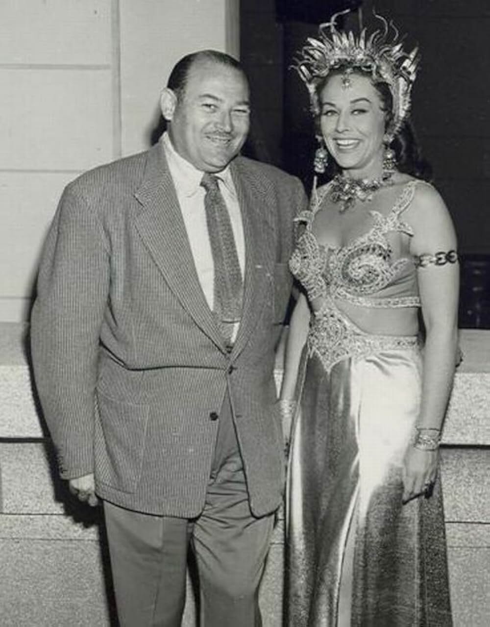 邪教の王妃の画像