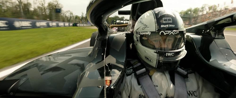 F1®／エフワンの画像