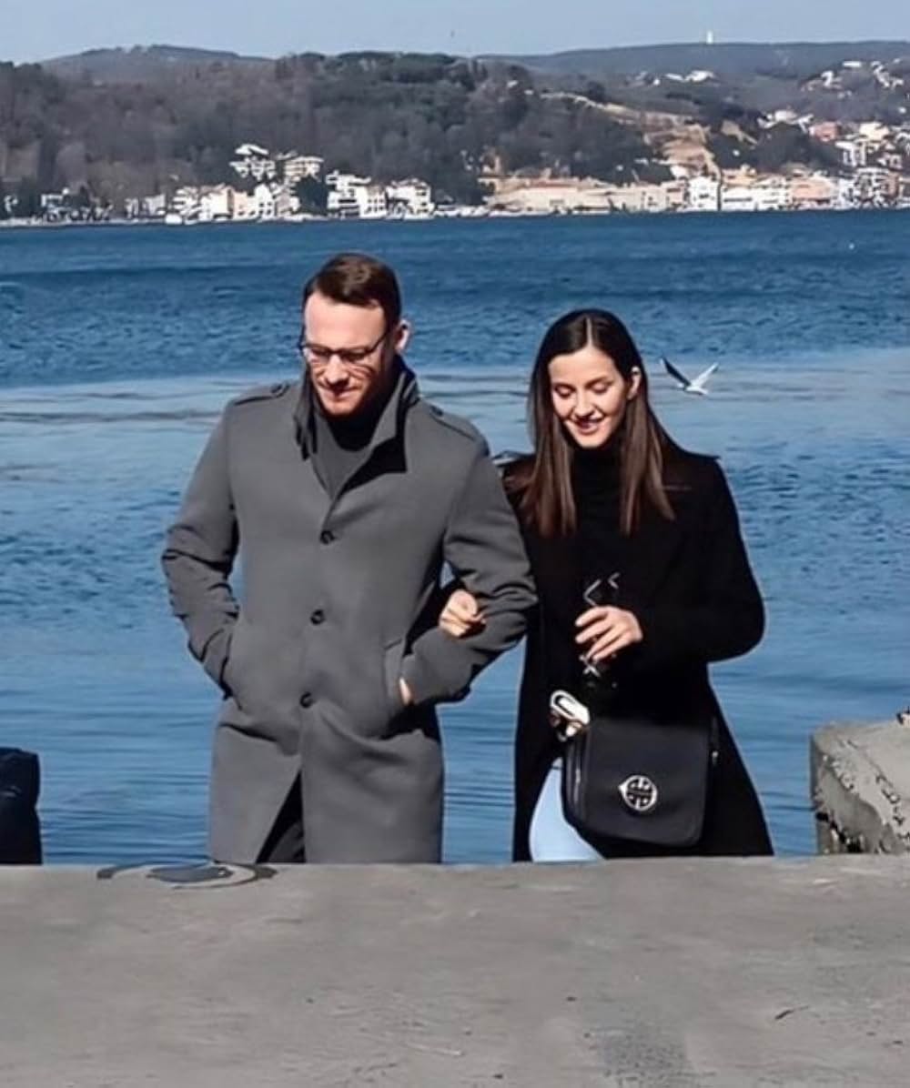 エフラートゥンの画像