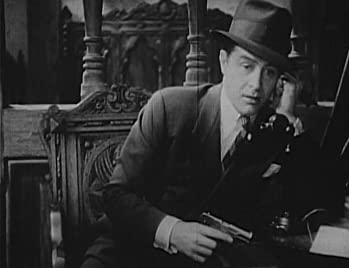 「夜霧の怪盗」レイ・ミランドの画像