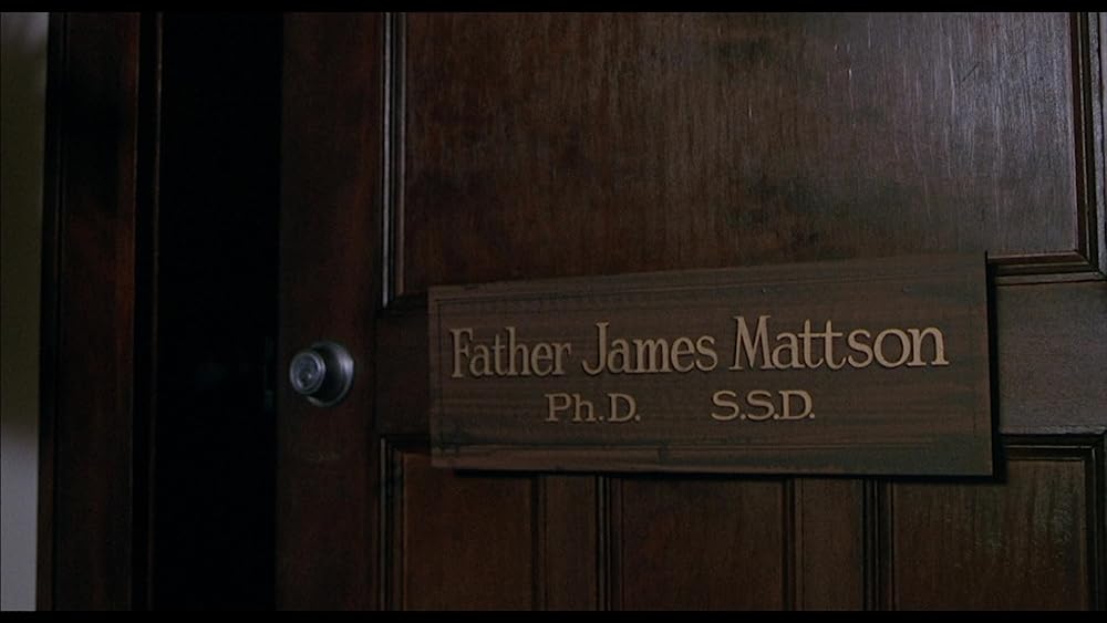 オーメン4の画像