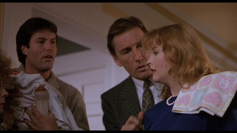 オーメン4の画像