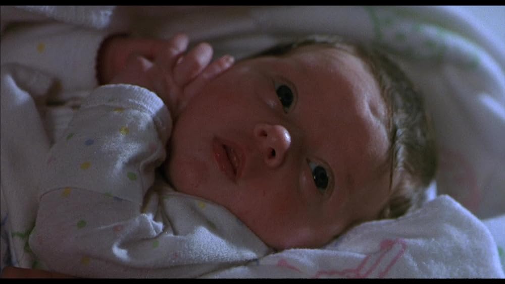 オーメン4の画像