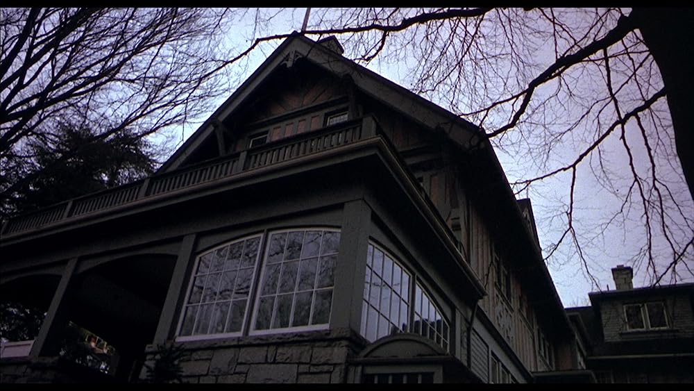 オーメン4の画像