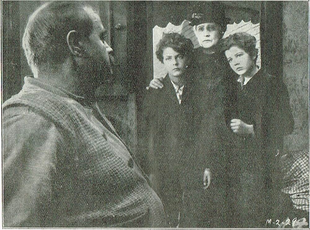 四人の悪魔の画像