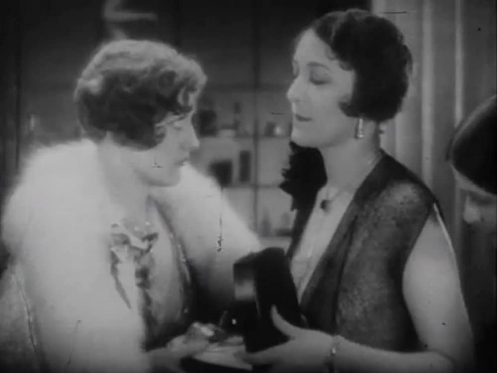 「踊る娘たち」ジョーン・クロフォード & Dorothy Cummingの画像