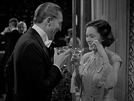 摩天楼の狼の画像