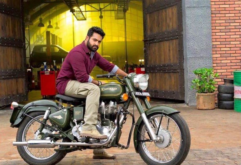 ジャナタ・ガレージの画像