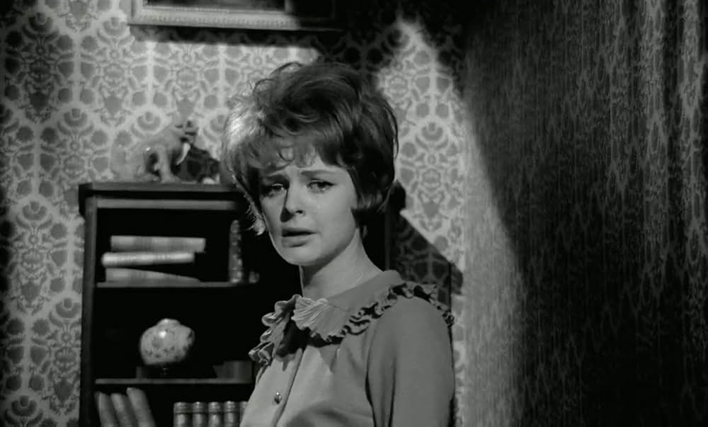 ハジキを持ったおじさんたちの画像