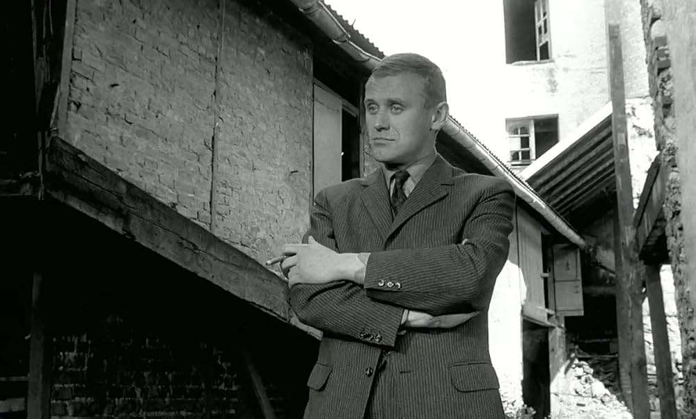 ハジキを持ったおじさんたちの画像