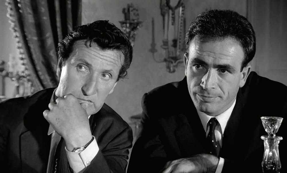 ハジキを持ったおじさんたちの画像