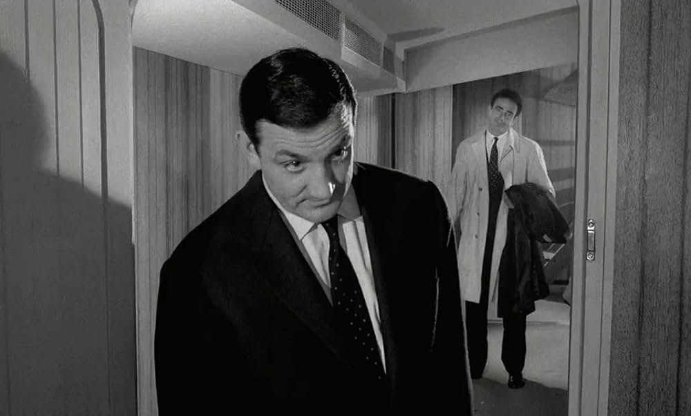 ハジキを持ったおじさんたちの画像