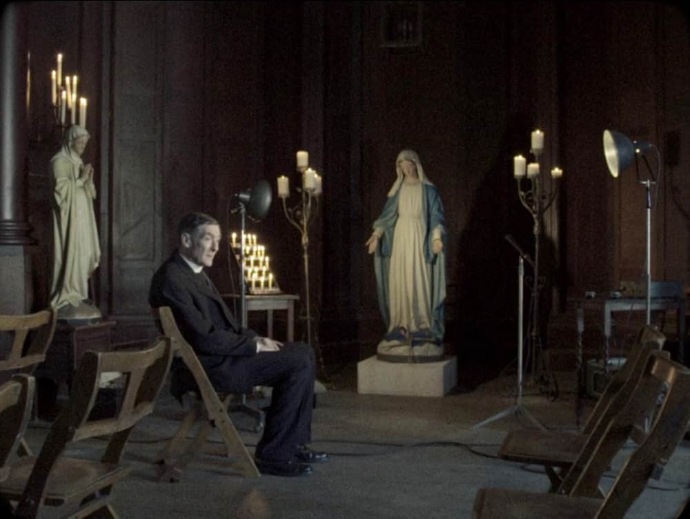 The Devil's Doorway（原題）の画像