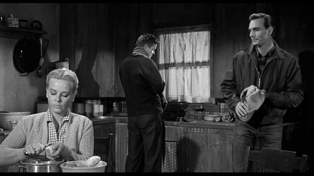 大雪原の死闘の画像