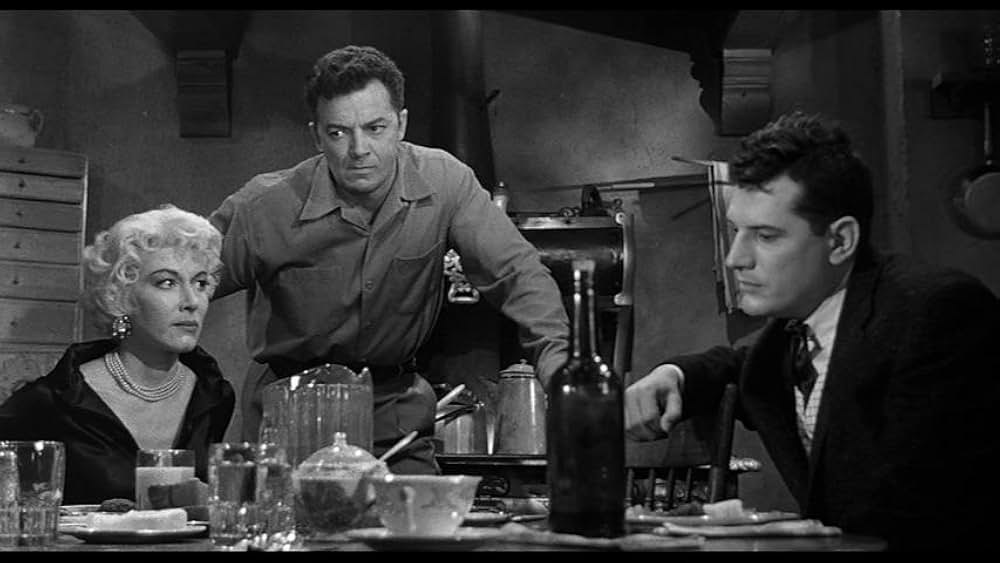 大雪原の死闘の画像